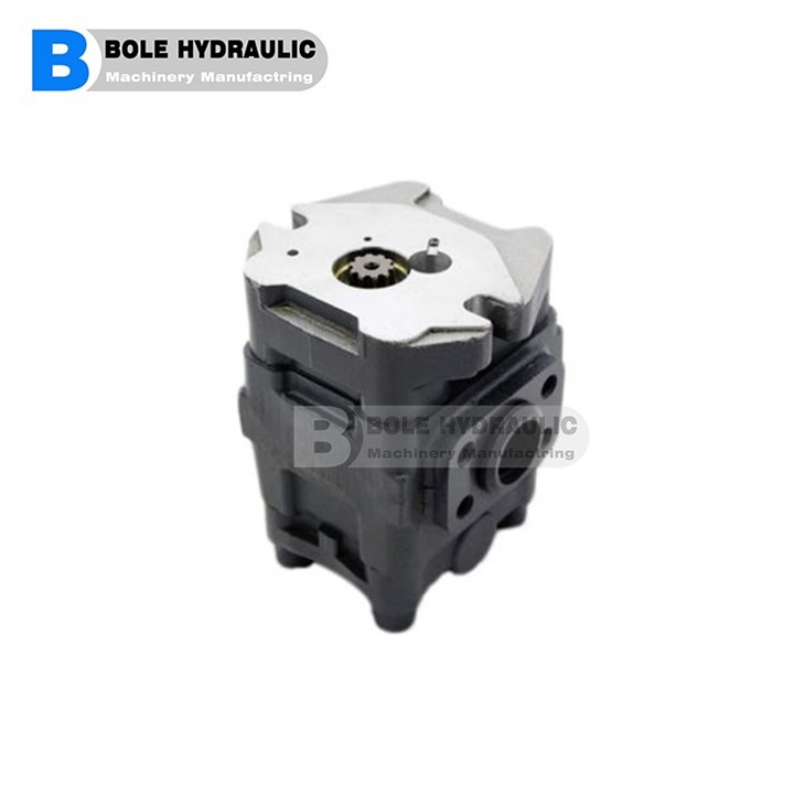 Loader Komatsu Gear Pump 704-11-38100 Yellow D50 LeftLoader Komatsu Gear Pump 704-11-38100 Yellow D50 Left